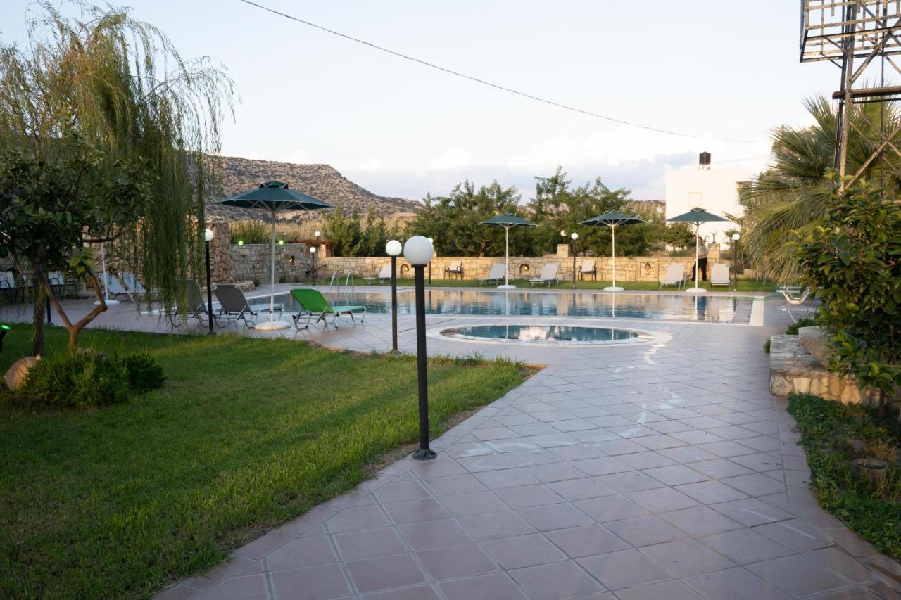 Dimitris Villa Hotel Matala  Exterior photo